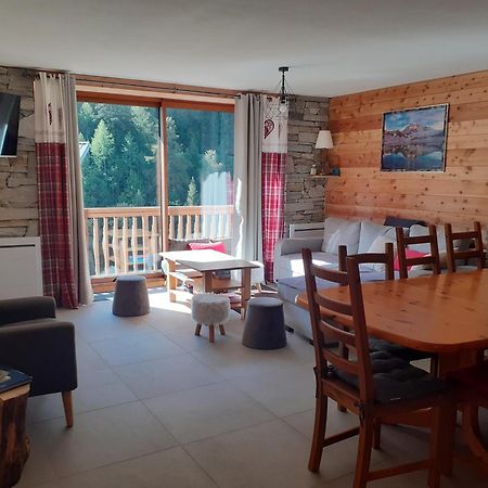 Appartement chaleureux avec wifi de 10 personnes à Val-Cenis Lanslebourg-Mont-Cenis Extérieur photo